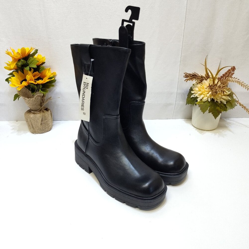 No Boundaries Lug Pull On Side Zip Boot 2.2" Heel True To Size WMNS US Sz 10 NWT
